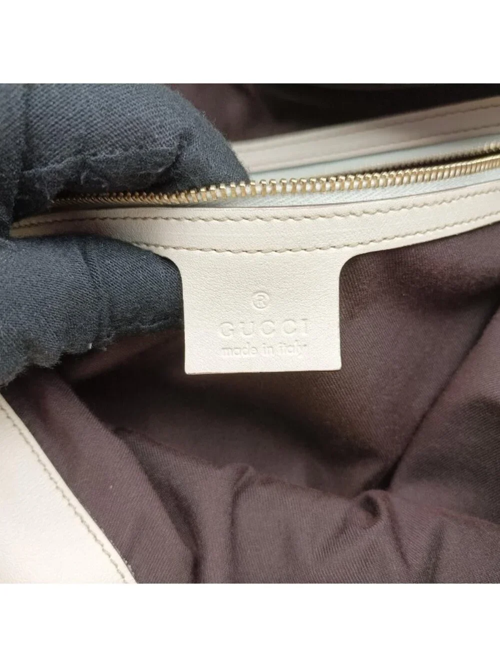 ★SOLD★ Gucci Bamboo White Leather Messenger Bag - Picture 10 of 15